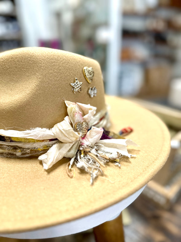 Cilla Felt Hat - Cinderella Ranch Boutique