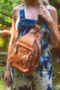 BedStu Beau Sling Bag - Cinderella Ranch Boutique