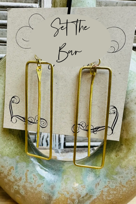 Set The Bar Earrings