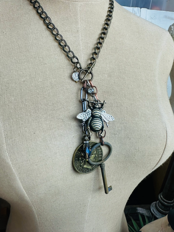 Bee Regal Necklace
