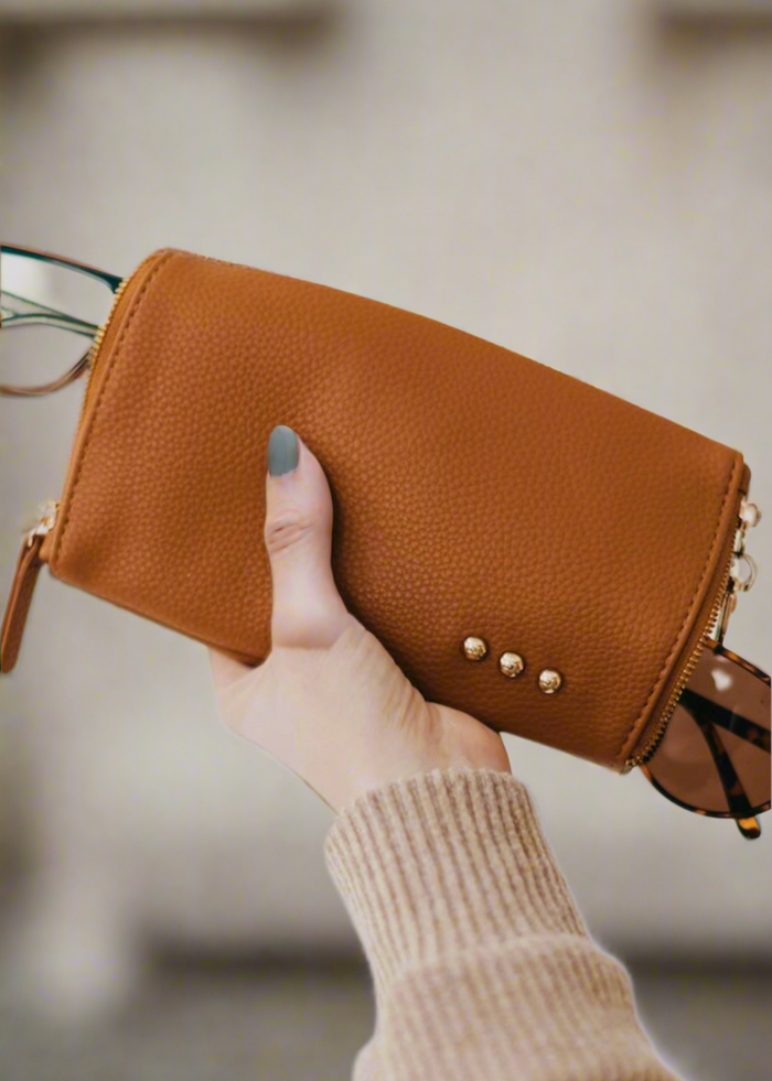 Dual Glass Case Holder