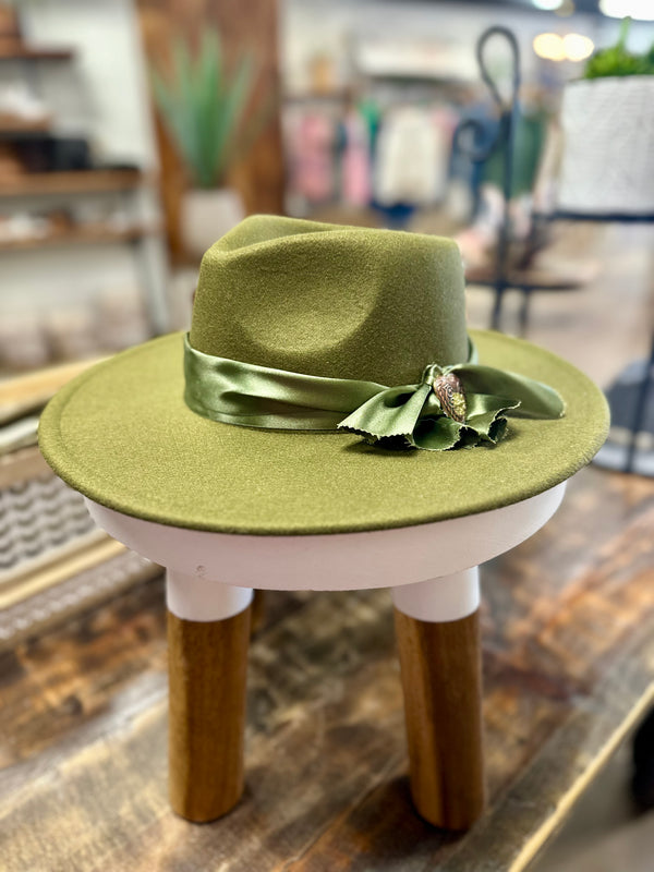Pricilla Felt Hat - Cinderella Ranch Boutique