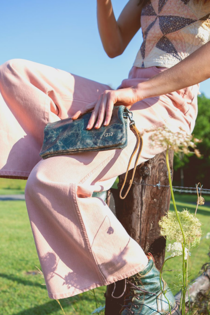 BedStu Cadence Crossbody - Cinderella Ranch Boutique