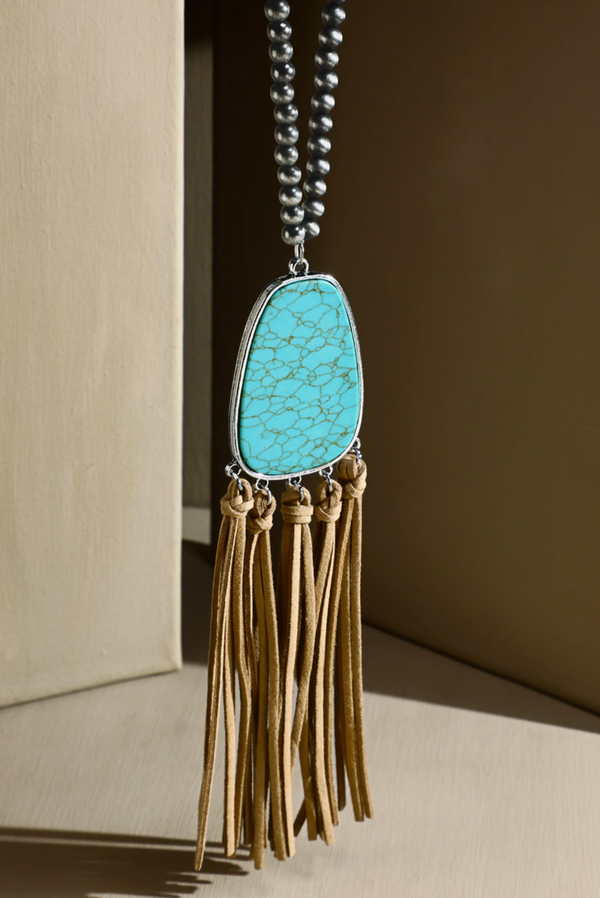 She's A Stunner Necklace