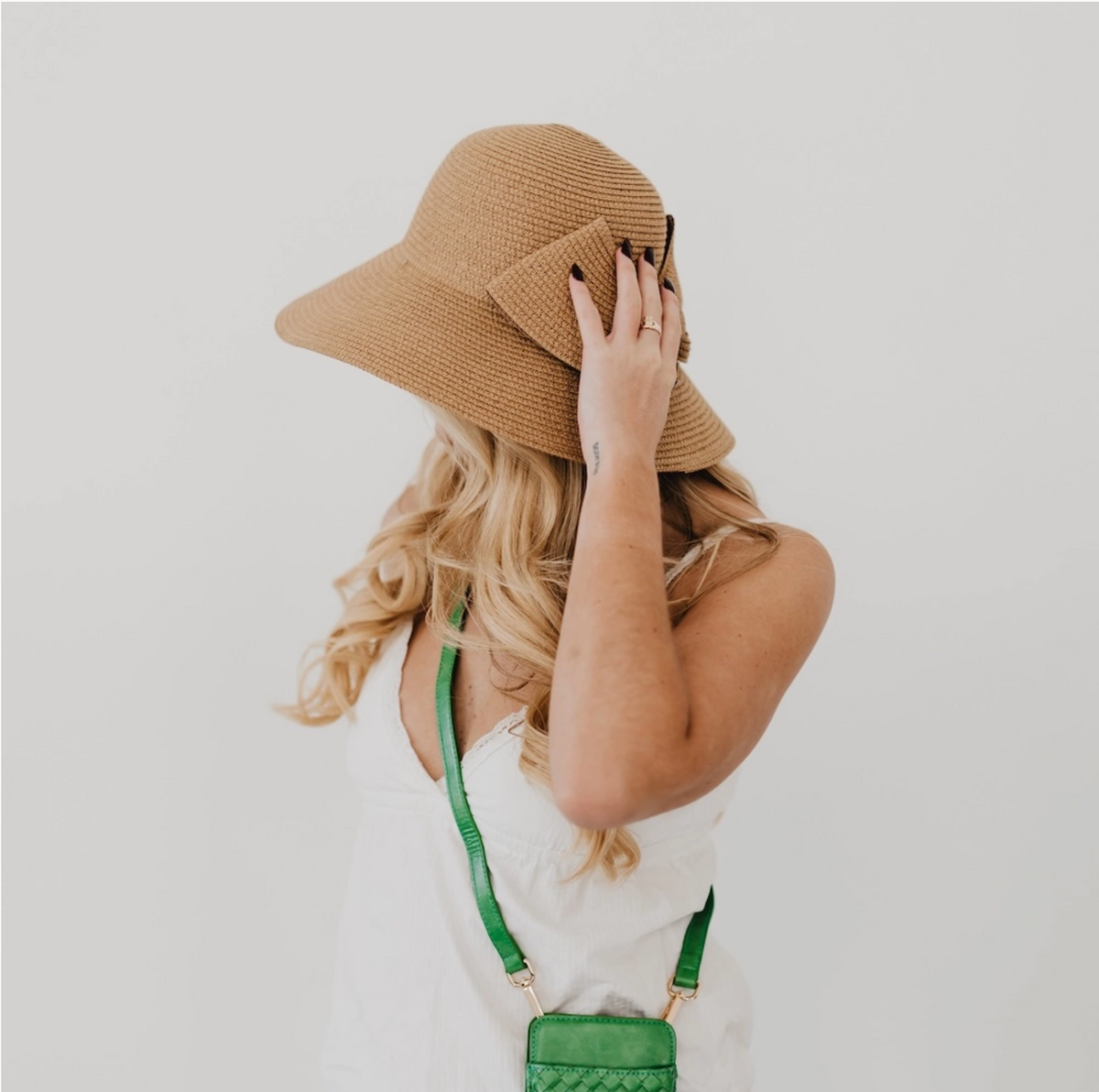Big Bow Straw Hat