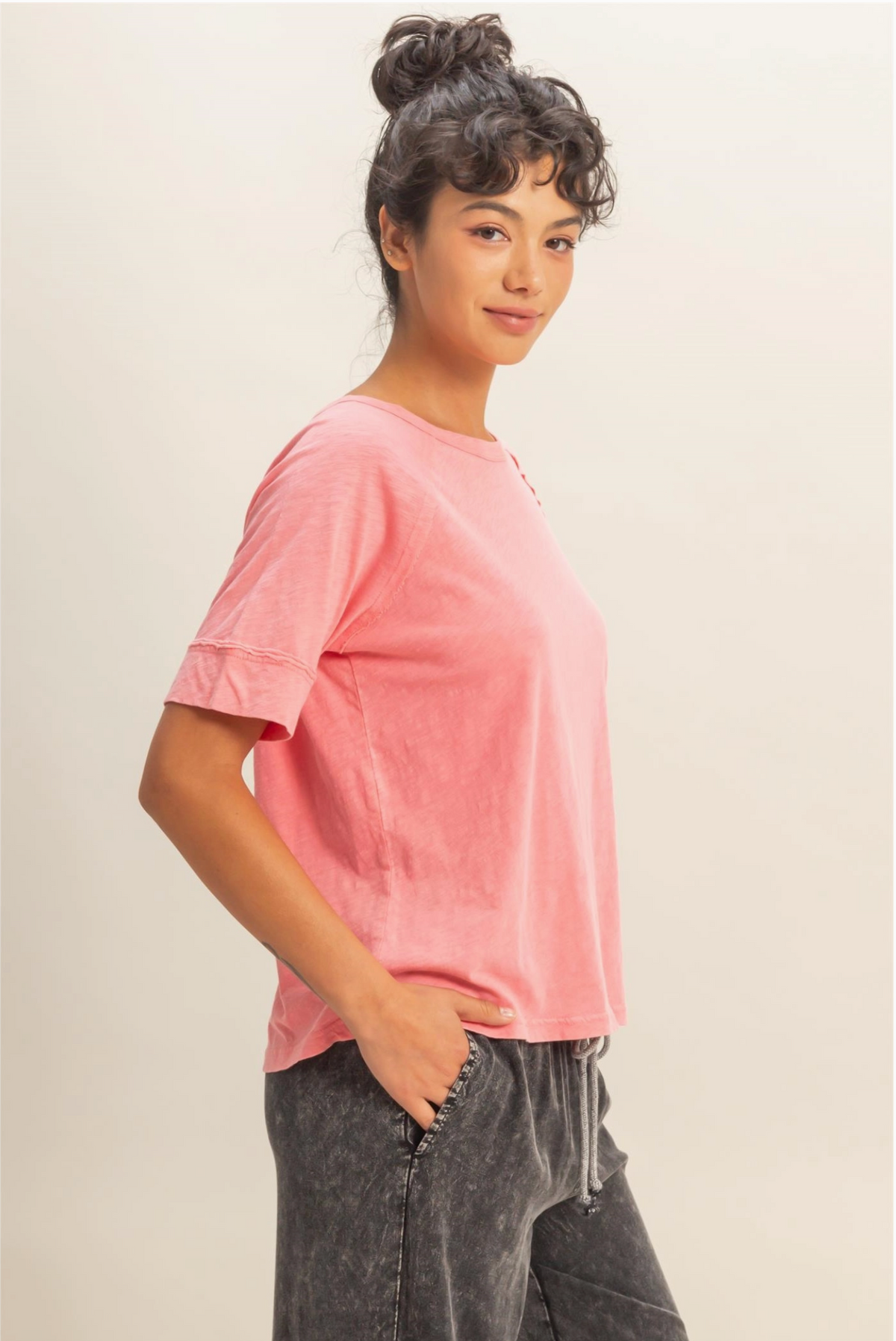 Everyday Raglan Tee - Taffy