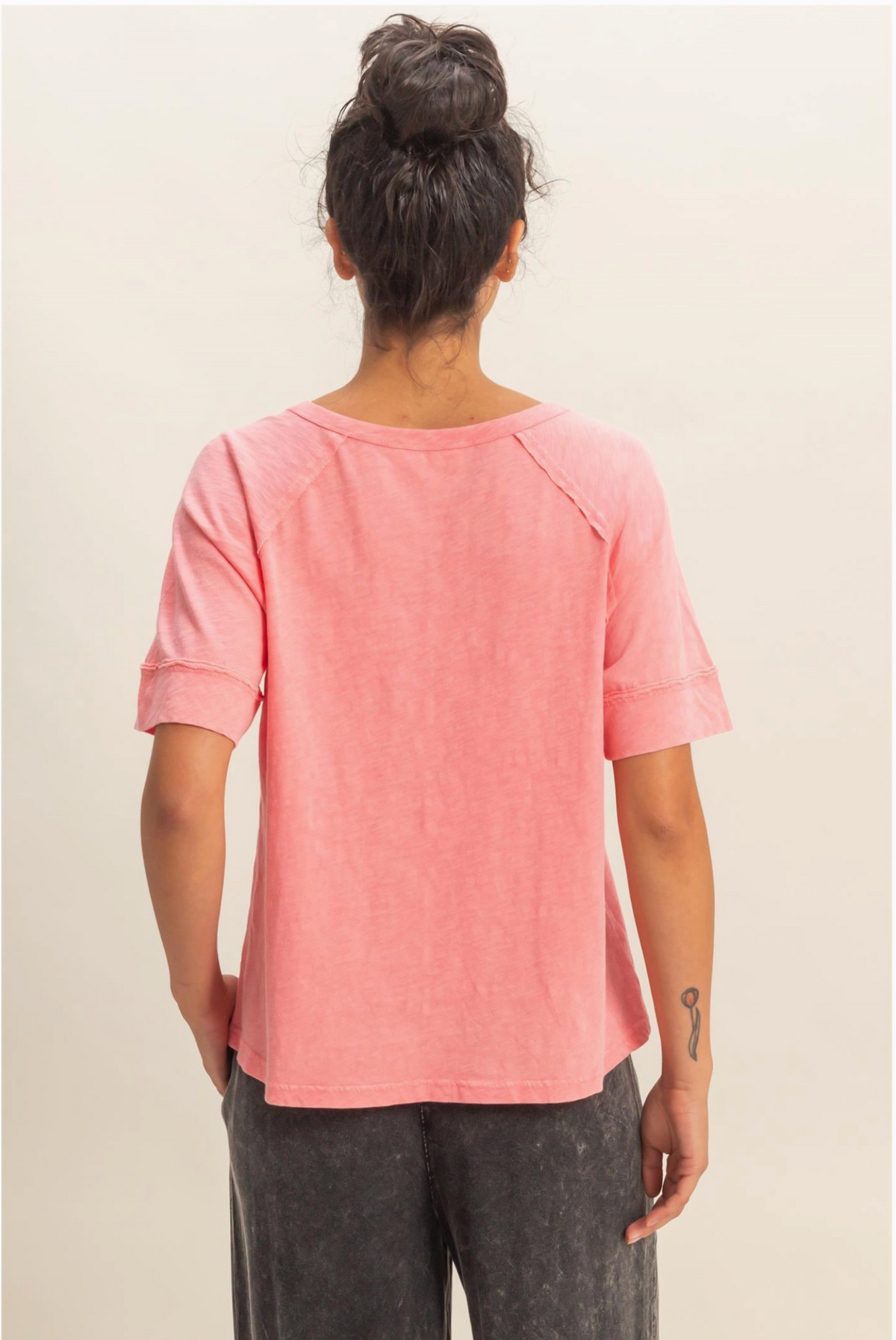 Everyday Raglan Tee - Taffy
