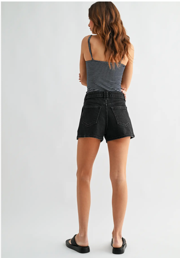 Night Moves Pleated Front Short | Arrival 6/22