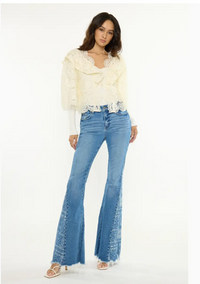 Walk On By Jeans | Arrival 6/22