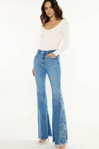 Walk On By Jeans | Arrival 6/22