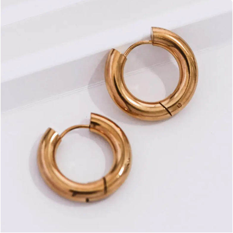 Della Earrings