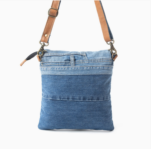 Jacee Crossbody Bag | Arriva 9/30