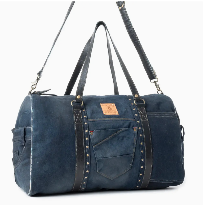 Wildberry Voyager Bag | Arrival 9/30
