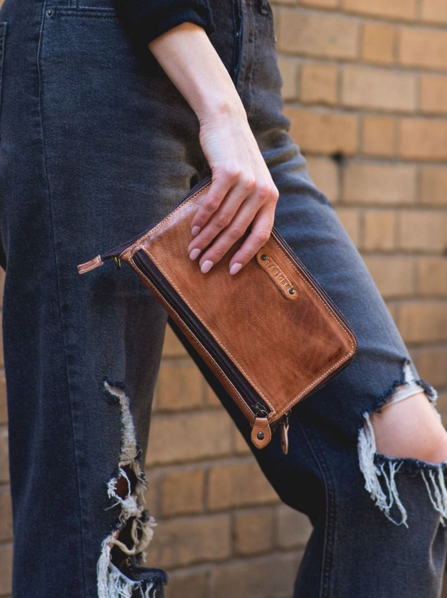 Bed sales stu wallet